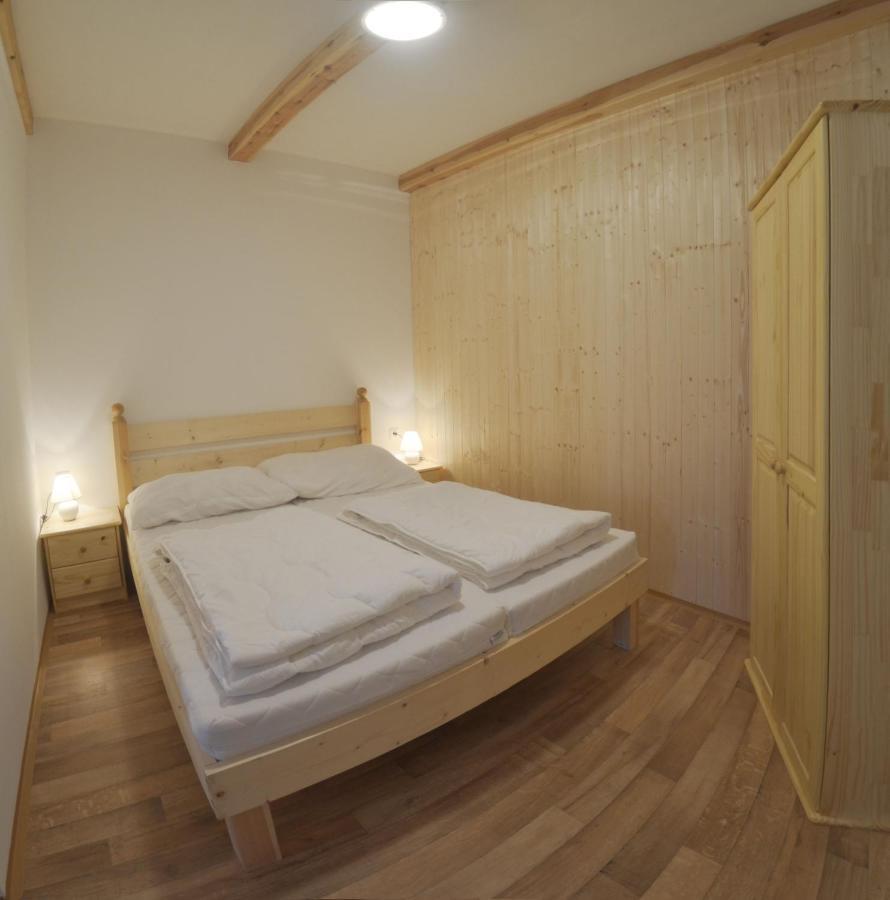 Blatsky Dvur Aparthotel Veselí nad Lužnicí Bagian luar foto